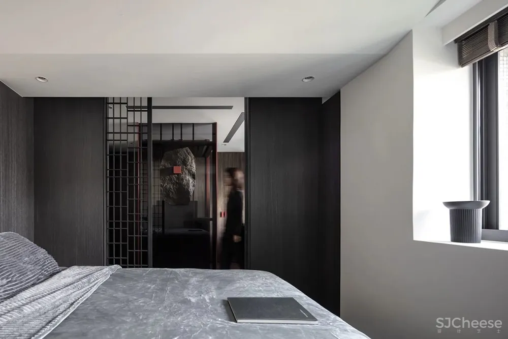 HODDI INTERIOR Memory