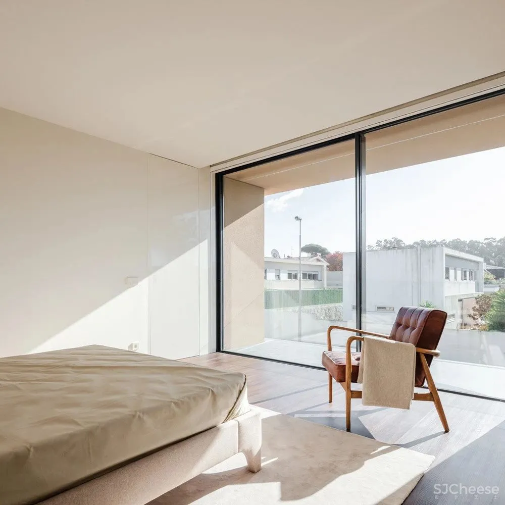 Tie House by Jos Tan Architects