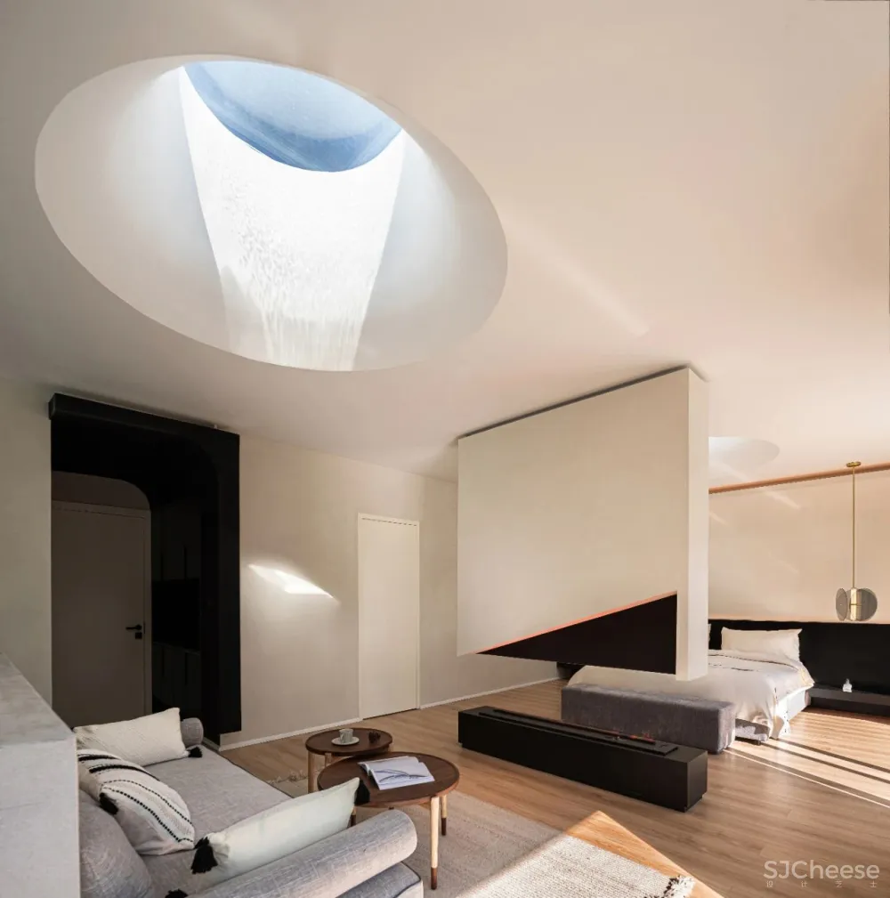 杉树林里的极美民宿