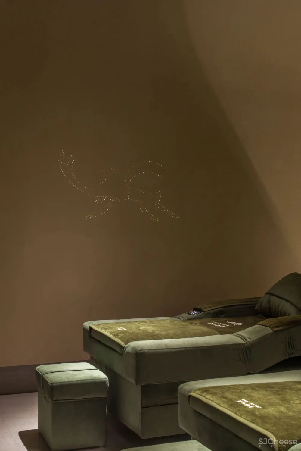 立品设计 郑铮：沙漠、森林、奇境！ 颠覆你对足浴、SPA的认知