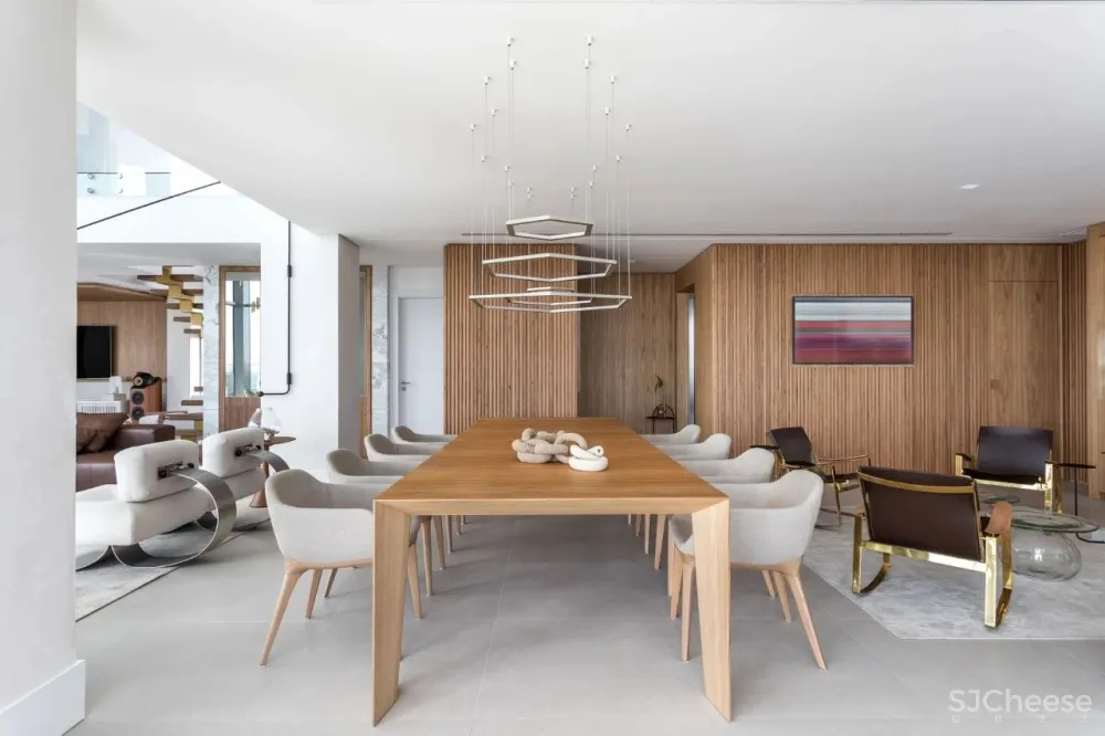 330m²顶奢复式的简约气质,低调而奢华