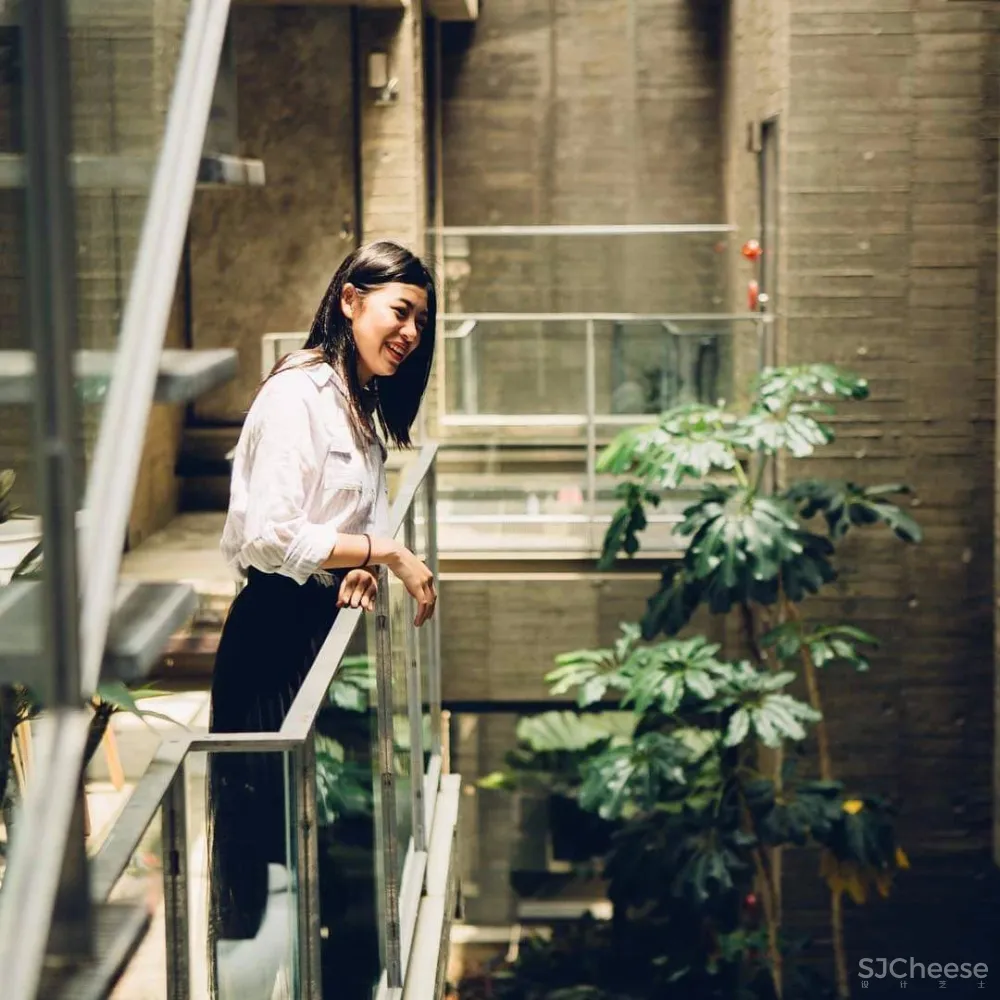 乡下大妈请日本人造房,修了6年,一扇窗都没有