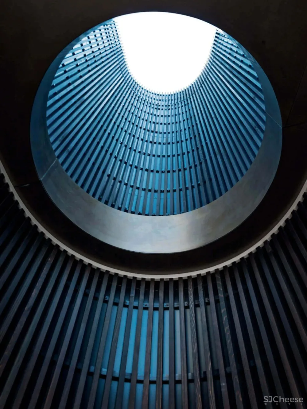 简约的大宅设计,恰当好处的细部表现