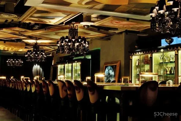 鬼才设计师Philippe Starck时尚营造-法国Brach 酒店!