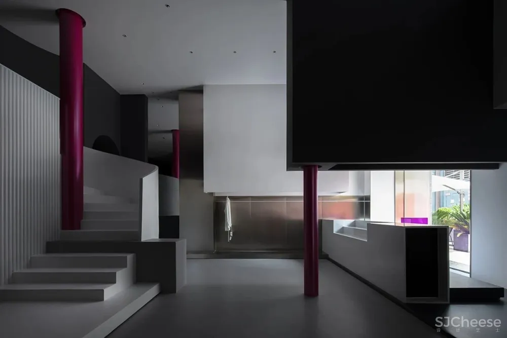 南京观至空间设计丨O2 买手店