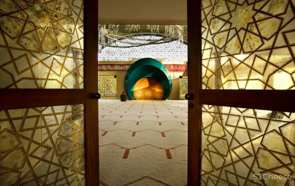 设计寻访Zeynep Fadillioglu:始终保持对新事物的敏感