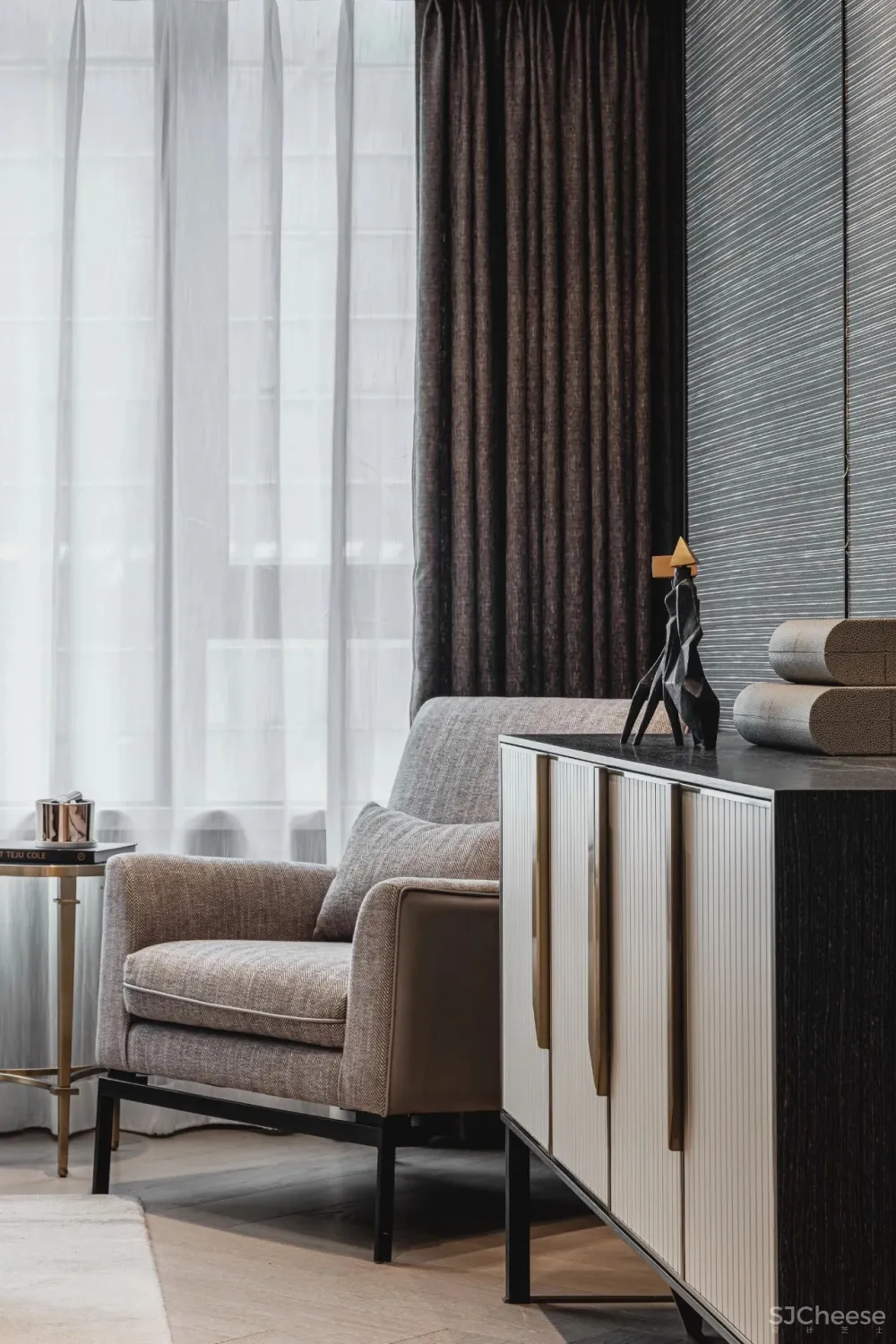 住宅丨现代 —— 都市繁杂后归于内心的对话