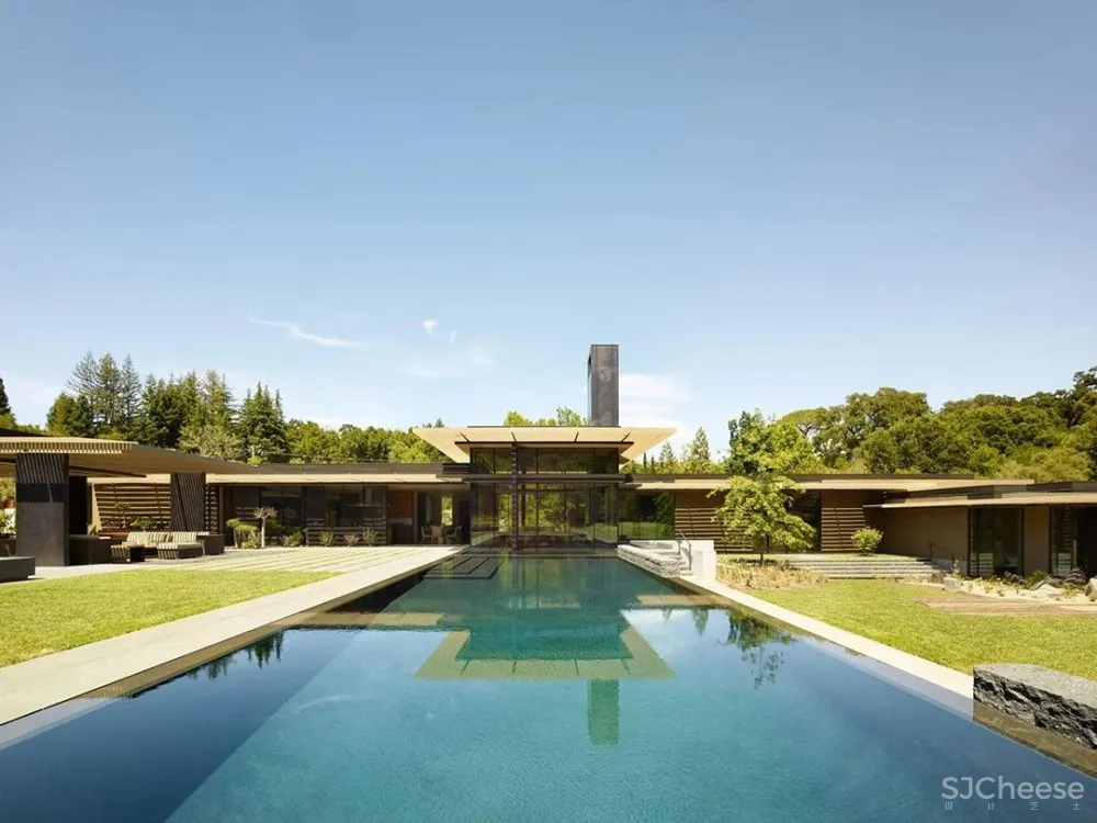 超酷工业风豪宅,不一样的机械美学