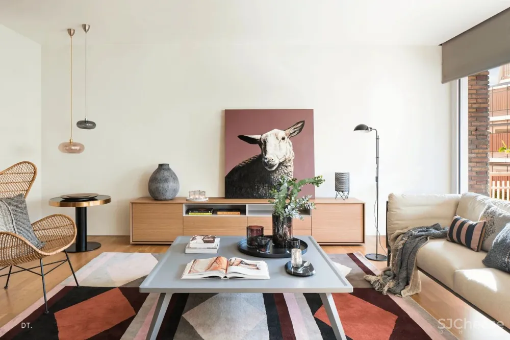 西班牙式田园风，满是家的样子