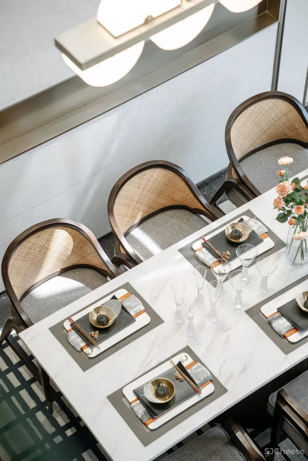 聚舍联合:现代精致别墅,平衡生活之美