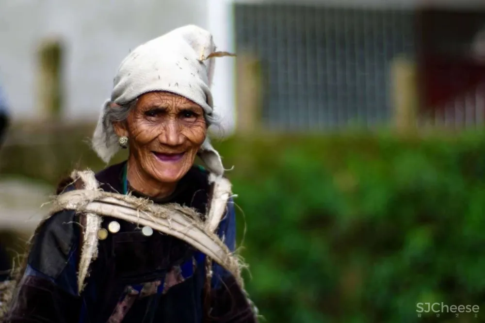 舒坦:在大理凤阳邑喝茶、洗片,他的“原生”乡建有何特别?