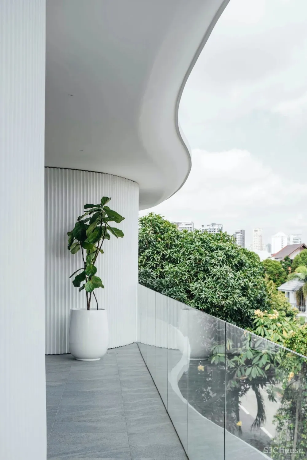 别墅还可以这样设计，从内到外的阶梯式曲线太美！