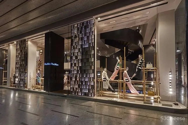 那些年我们一起追过的经典神店 MaxMara 店铺