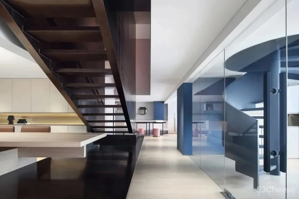 精致时尚,现代与美学的平衡