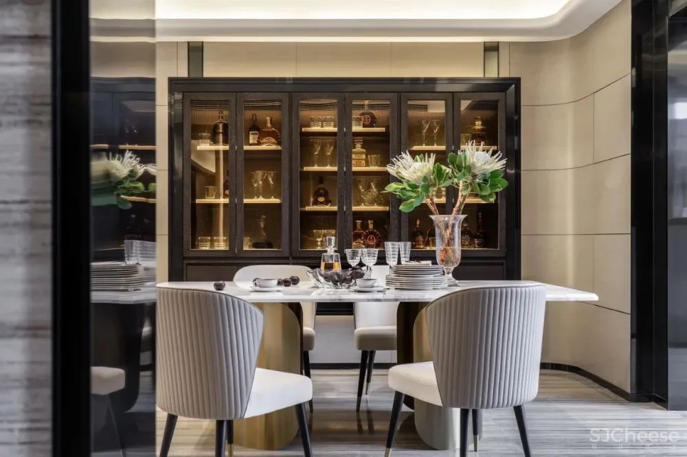 住宅丨现代 —— 都市繁杂后归于内心的对话