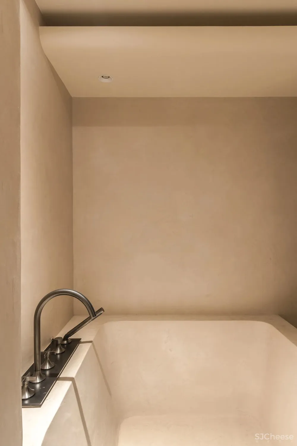 HODDI INTERIOR Memory