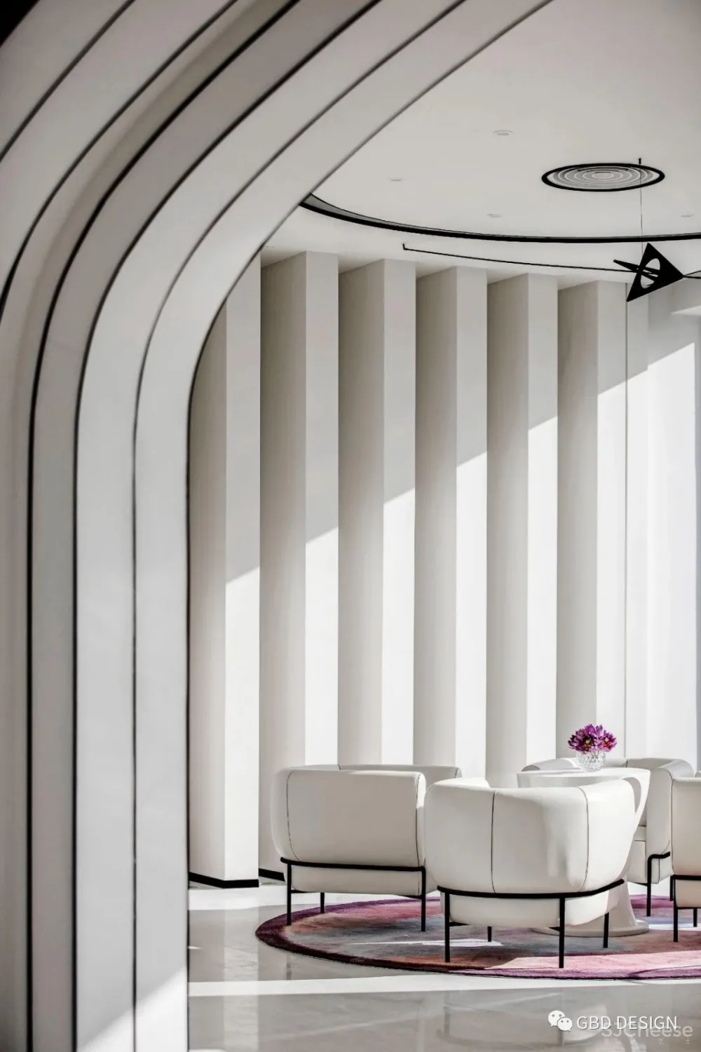 神圣的空旷—沈阳中海和平之门售楼部 广州杜文彪装饰设计