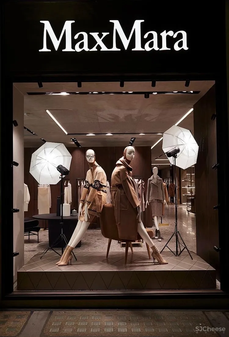 那些年我们一起追过的经典神店 MaxMara 店铺