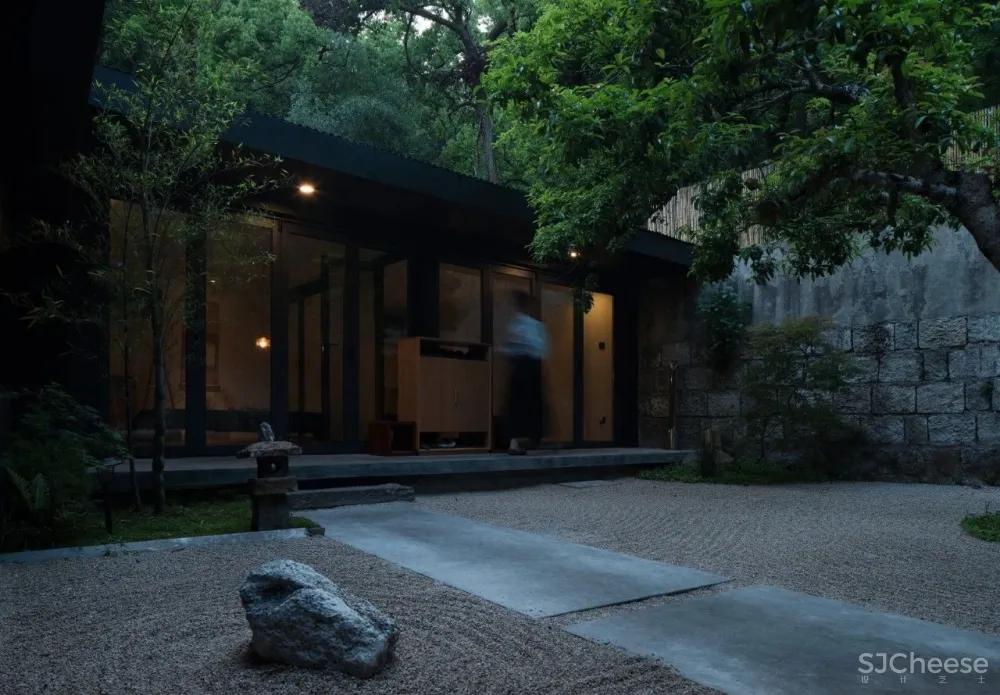 重庆麻神辣将上瑞元筑设计