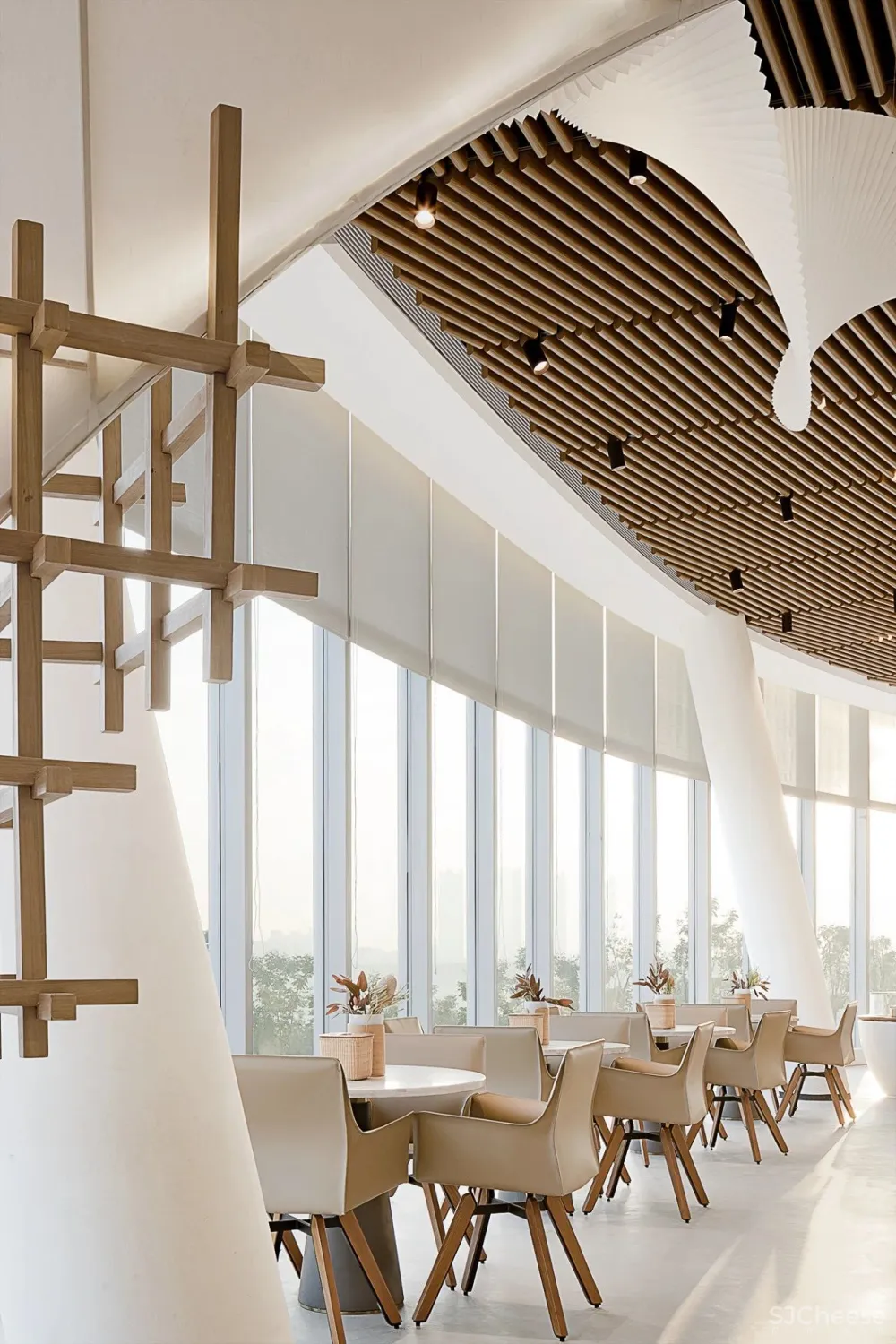 AOD设计新作丨邕江的漂浮售楼处