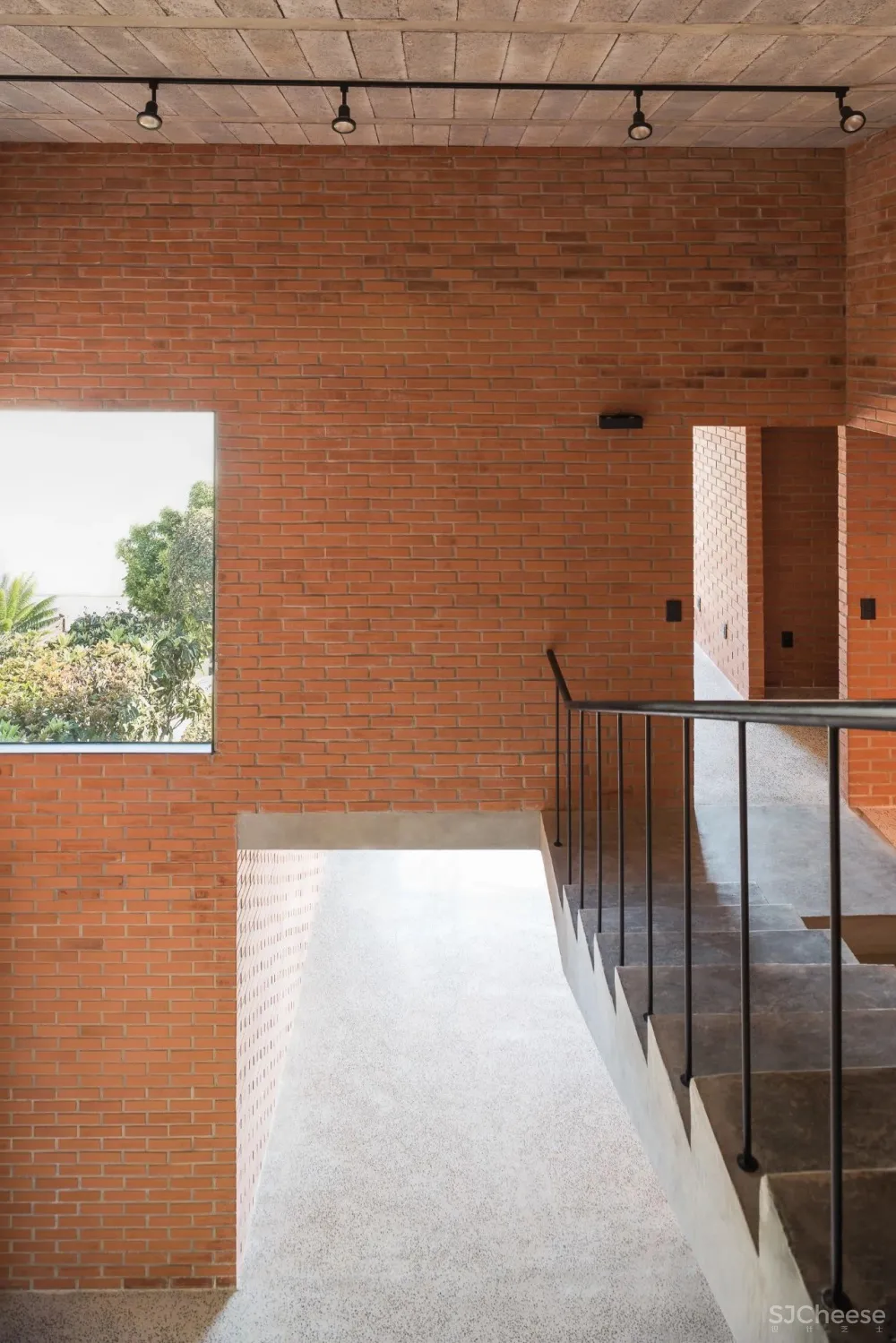 Productora丨超现实的狂野建筑幻想