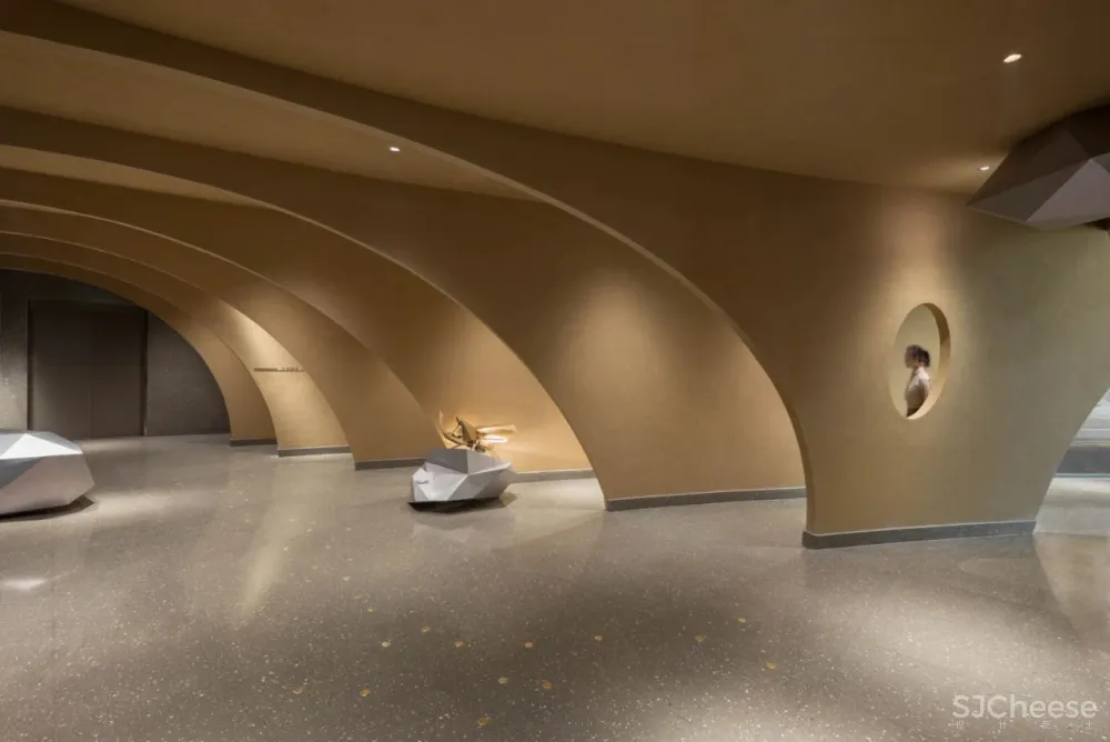 立品设计 郑铮：沙漠、森林、奇境！ 颠覆你对足浴、SPA的认知