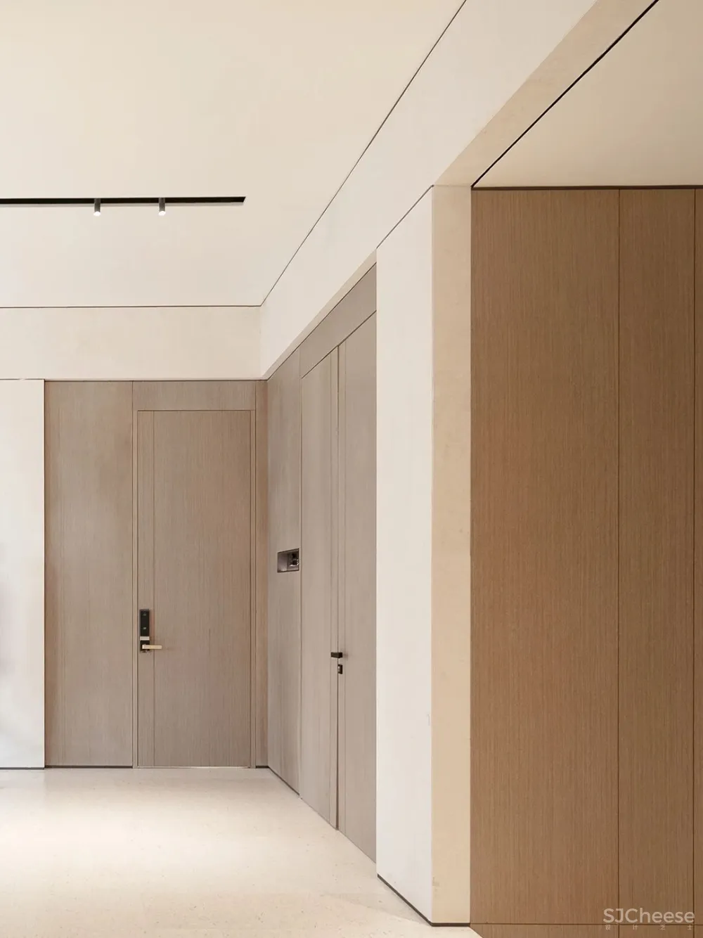 DIA丹健 :自然、质朴,诠释清雅灵逸