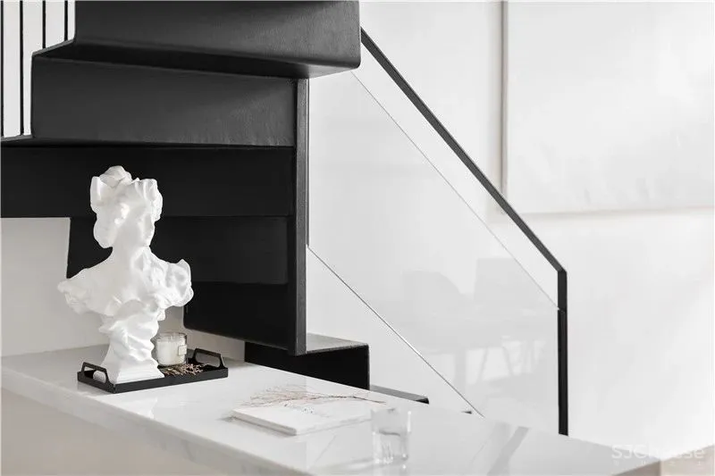 【缪茹空间设计】黑白是工作之余肉眼可及的闲适 R’s Yard!