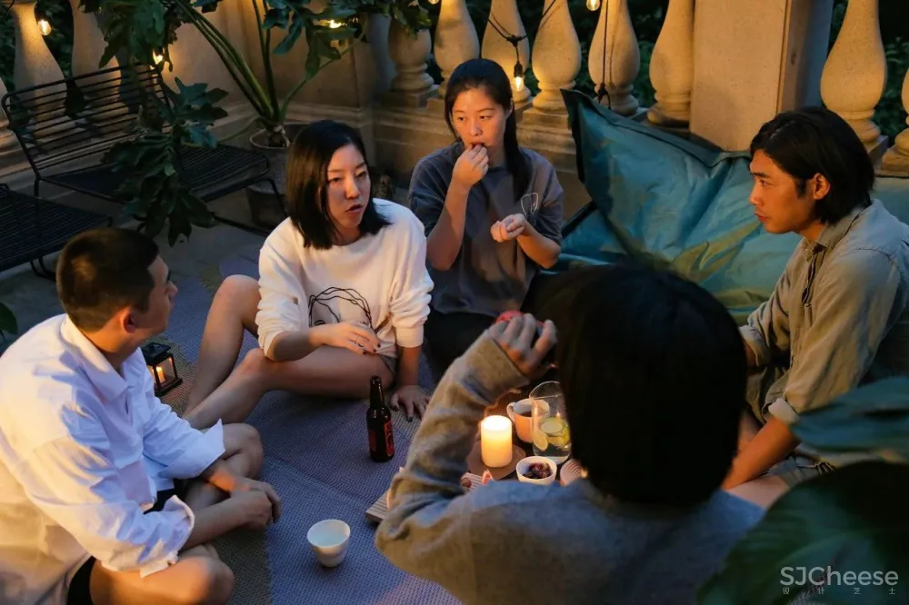 最牛租房族!安徽美女7500块在上海住300㎡,装成精致毛坯房