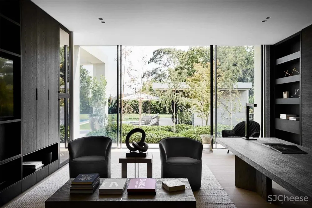 极简舒适住宅，给人一种宁静感！