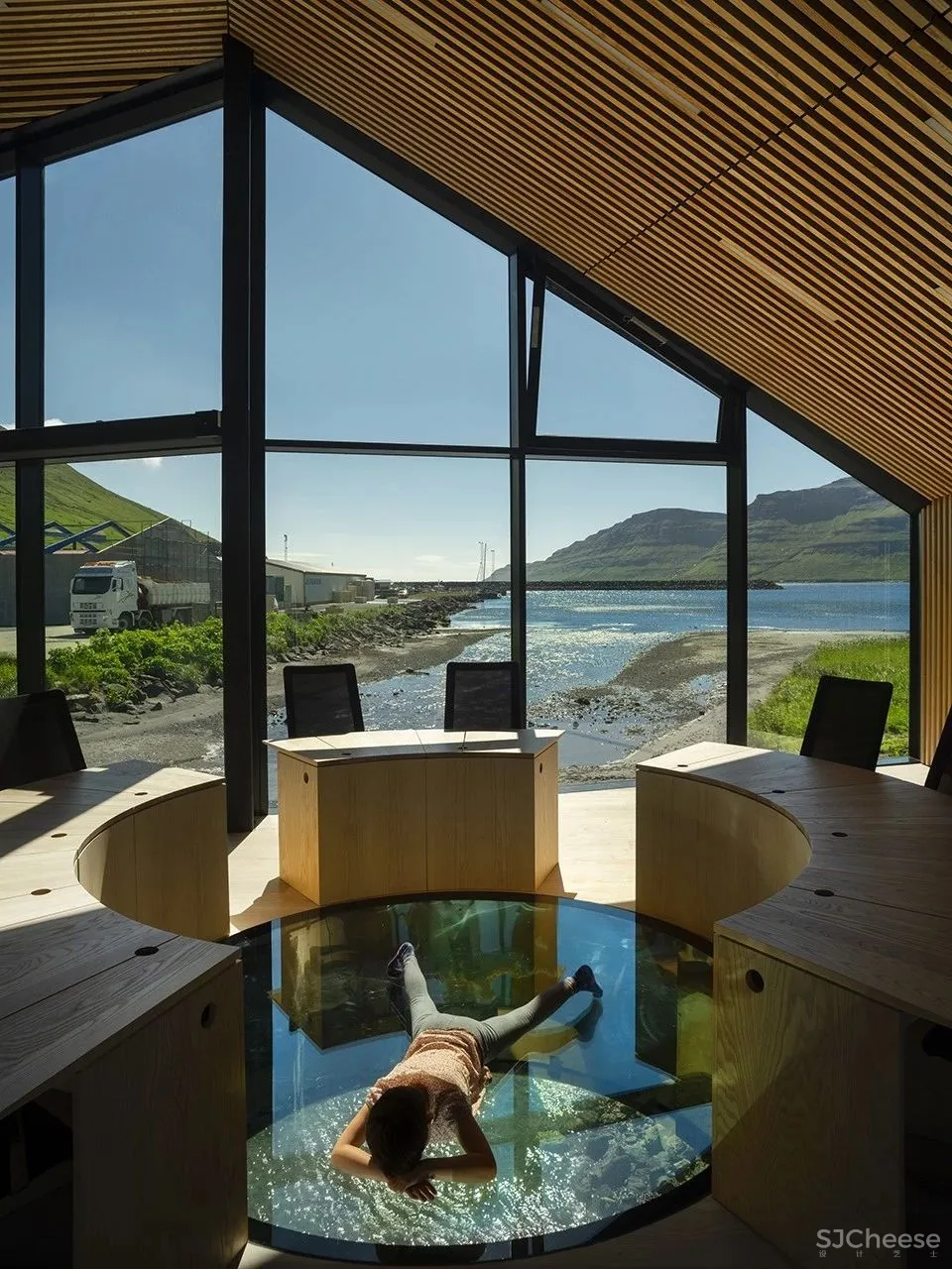 当桥遇上建筑，竟然可以这么美