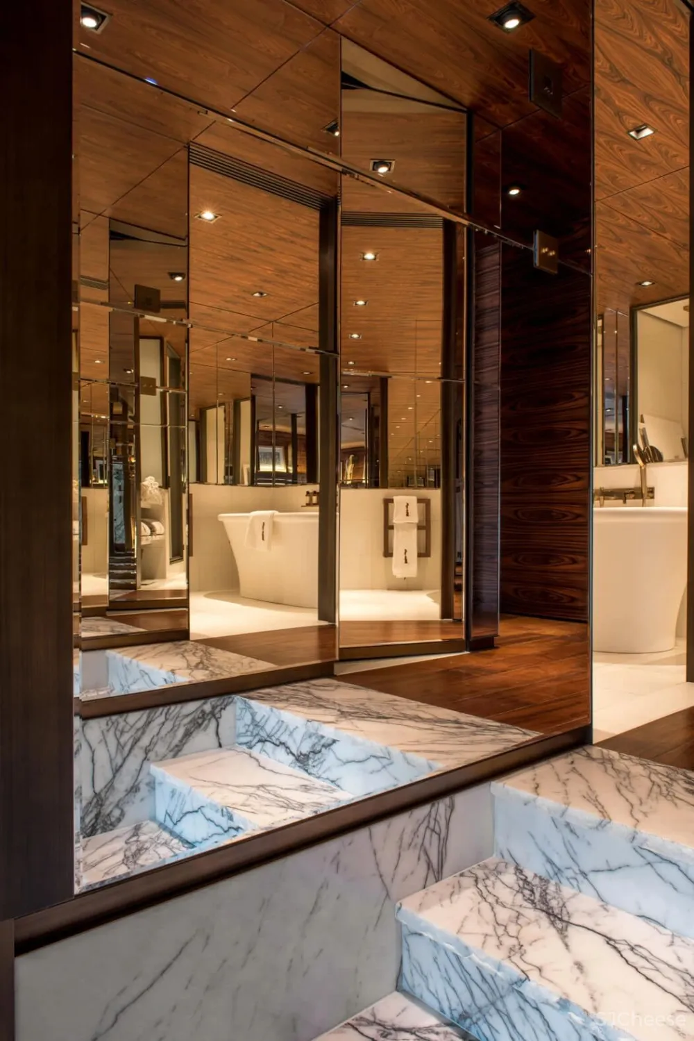 鬼才设计师Philippe Starck时尚营造-法国Brach 酒店!