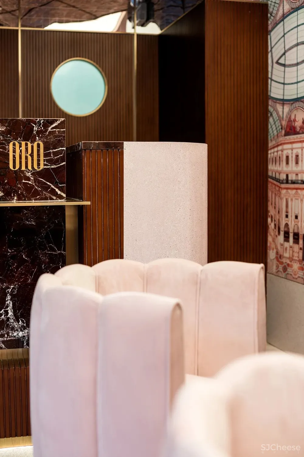 弄设计:得云茶楼成都太古里店,一幅美丽的画卷!