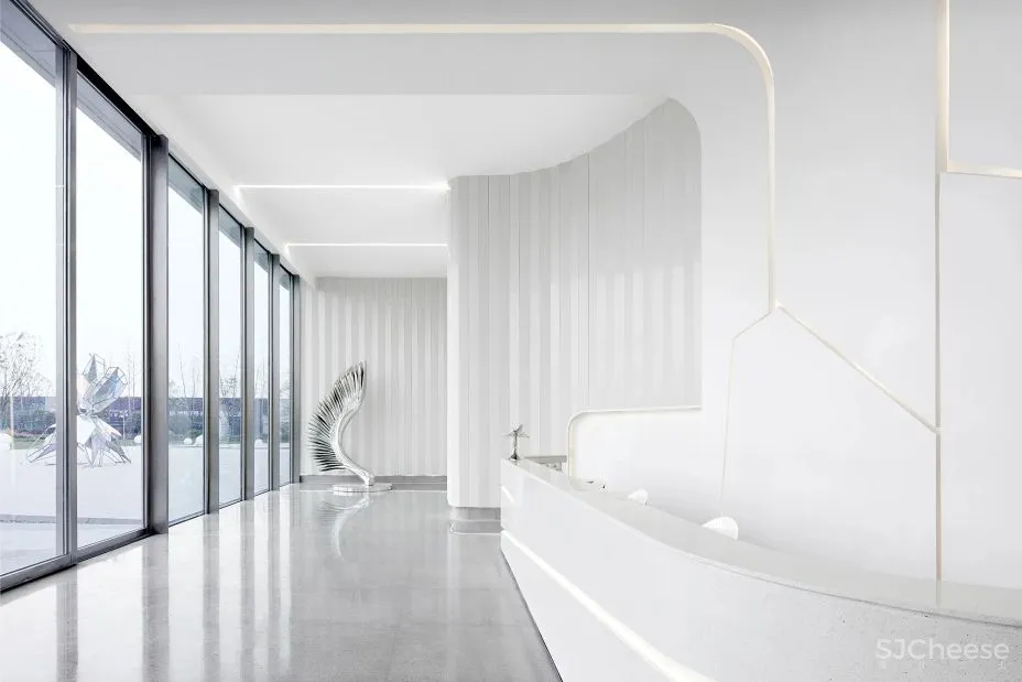 与城市共生的新型人居模式 德信•空港城