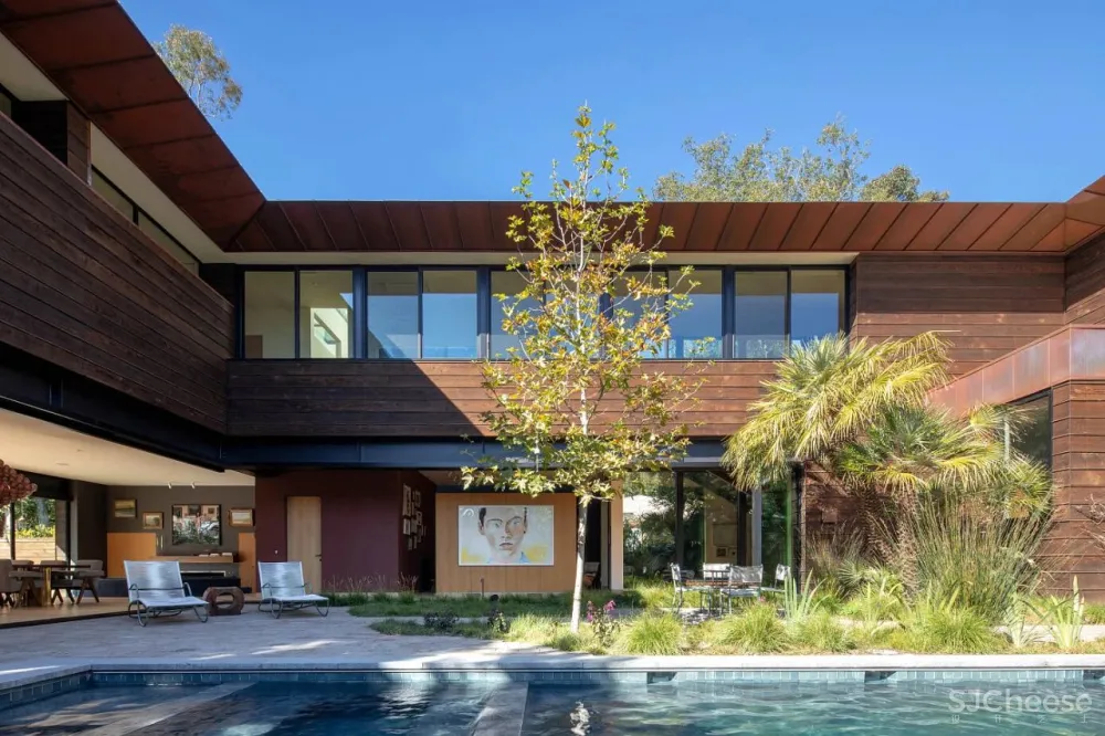 一座拥有世界级艺术收藏的住宅