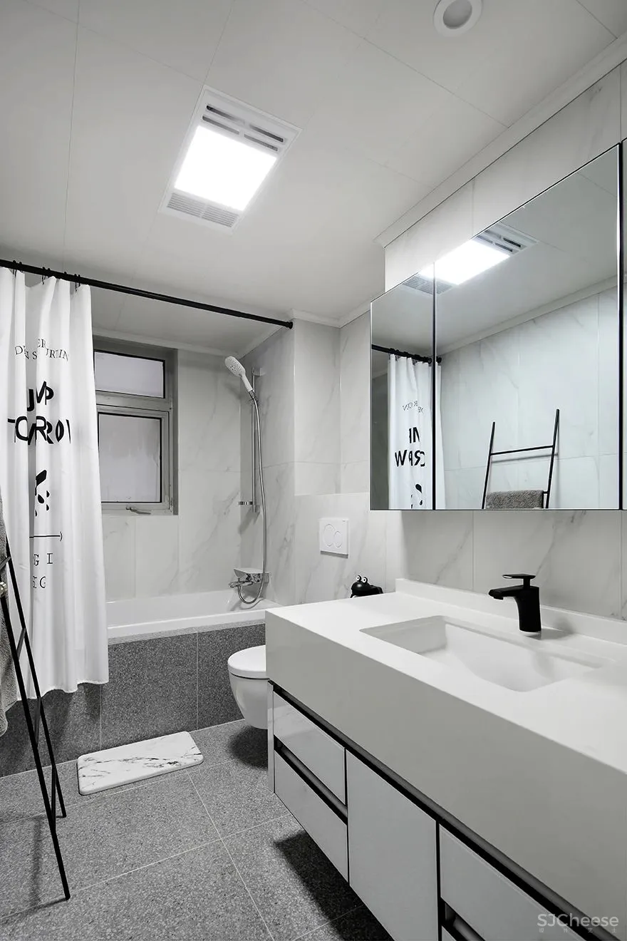 125㎡五口人同住竟然零杂物，家里美得像度假宫殿！