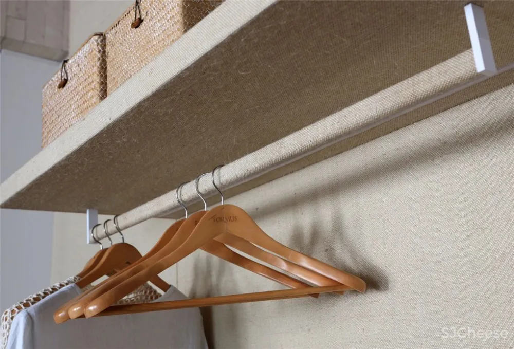 愿有一间小阁楼,与你相拥听海