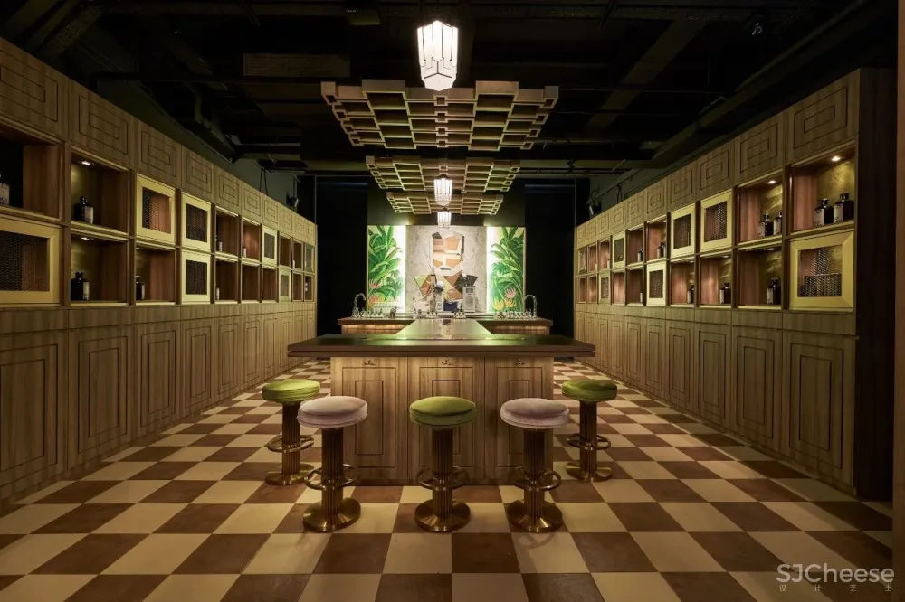 入口简陋到像WC,这个酒吧凭什么,连续两年成为“中国最佳酒吧”?