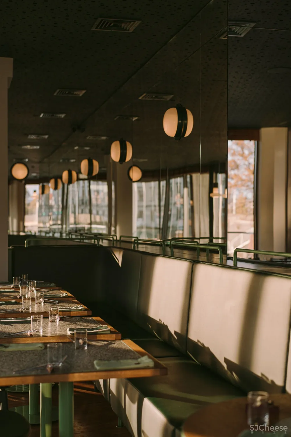 BUCK.STUDIO的MARTIM餐厅将葡萄牙的味道带到弗罗茨瓦夫