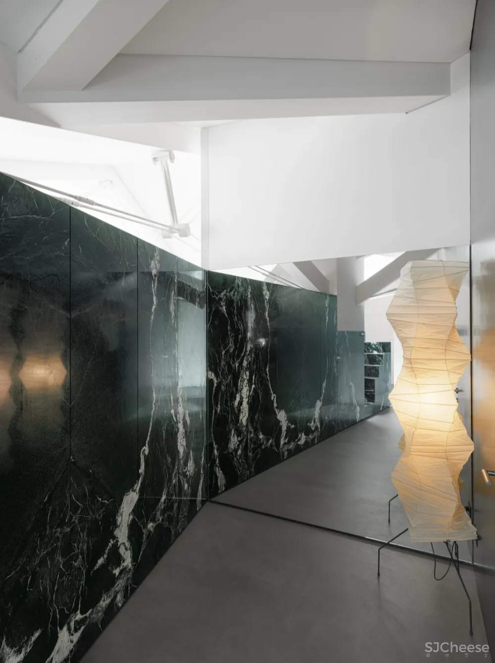 阁楼这样设计,秒变简约大平层!