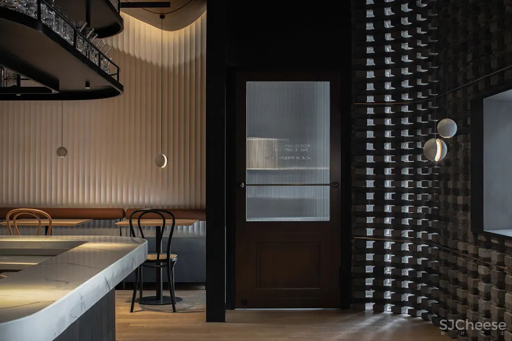 这样的餐厅设计,太有格调了!