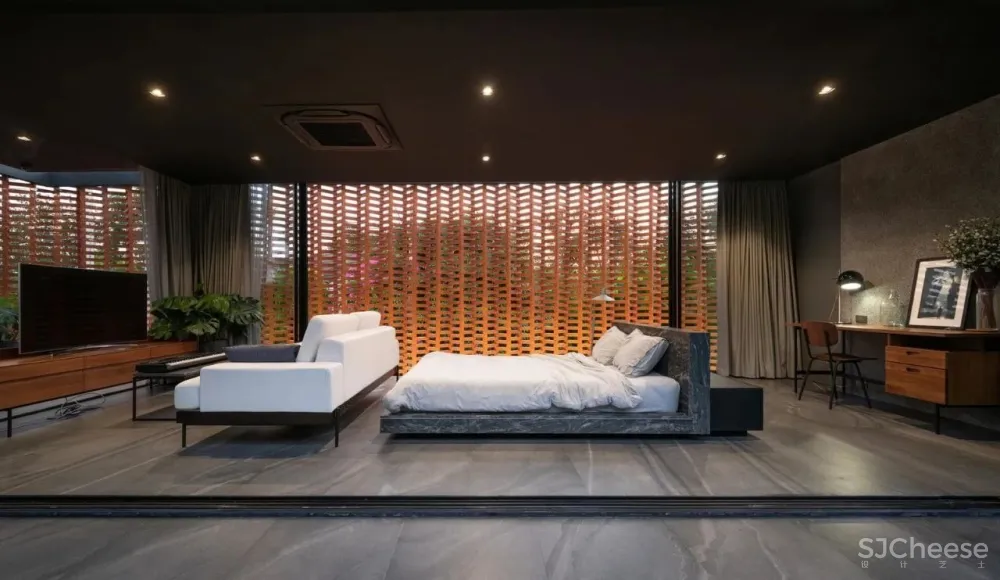 曼谷570㎡临湖别墅 WARchitect Studio