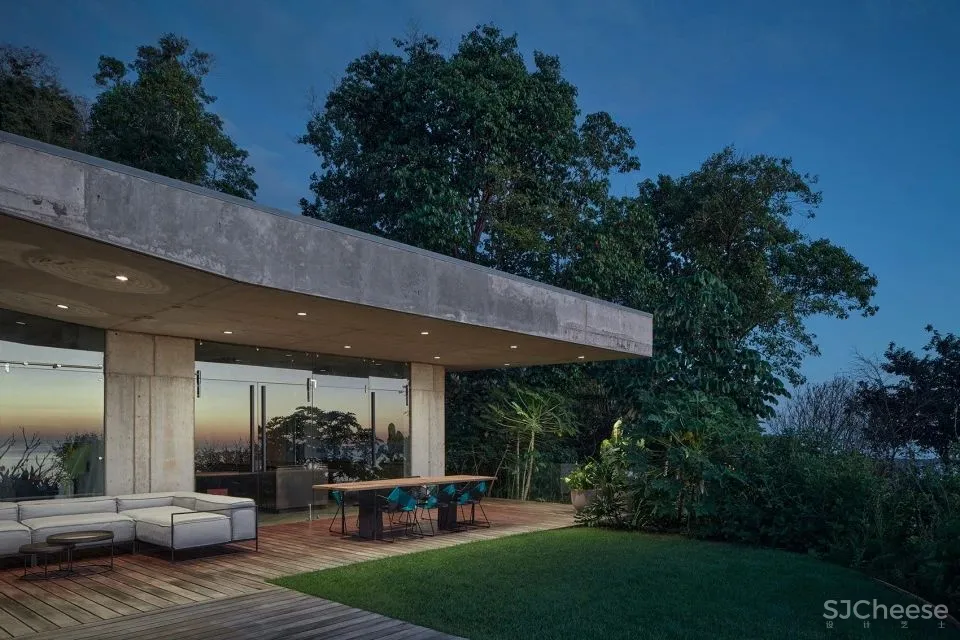 艺术住宅:兼具粗犷与奢华的独特体验,哥斯达黎加 Formafatal