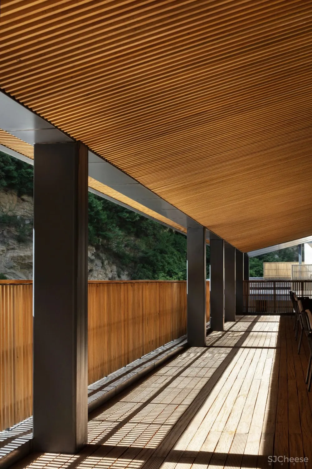 隐藏在景区的“大民宿”,本末设计陈海把山景引入室内