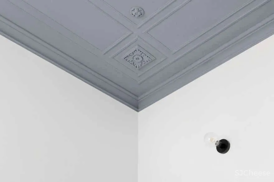 淡雅清爽的蓝,让十九世纪老建筑也如少女般明媚