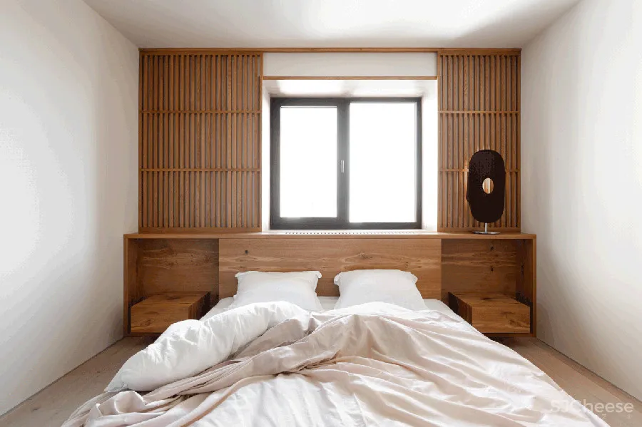 设计师梁志天的家曝光，大师也青睐“地板上墙”