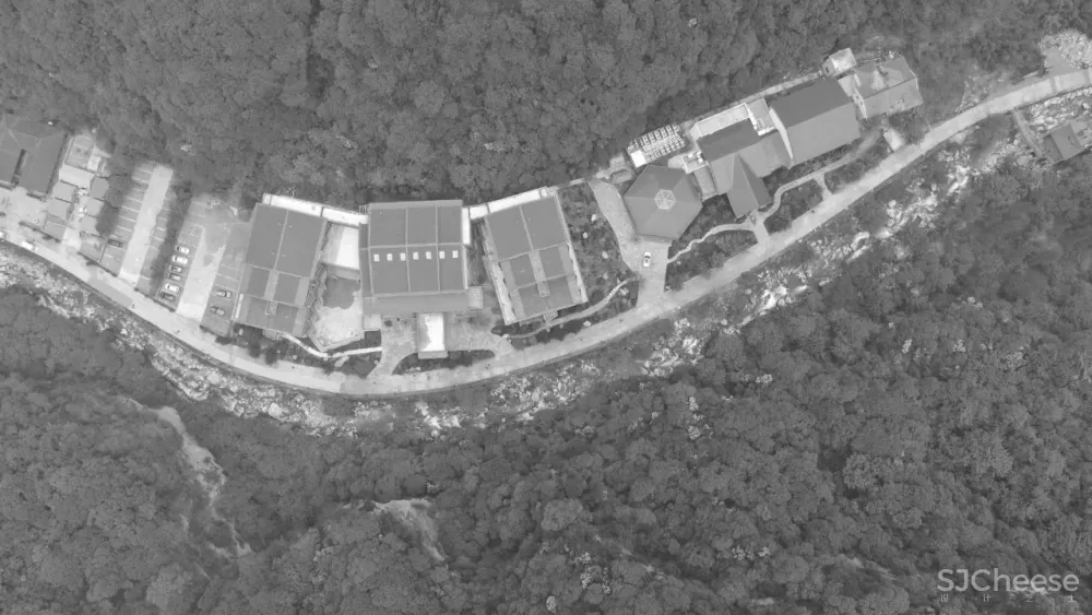 隐藏在景区的“大民宿”,本末设计陈海把山景引入室内