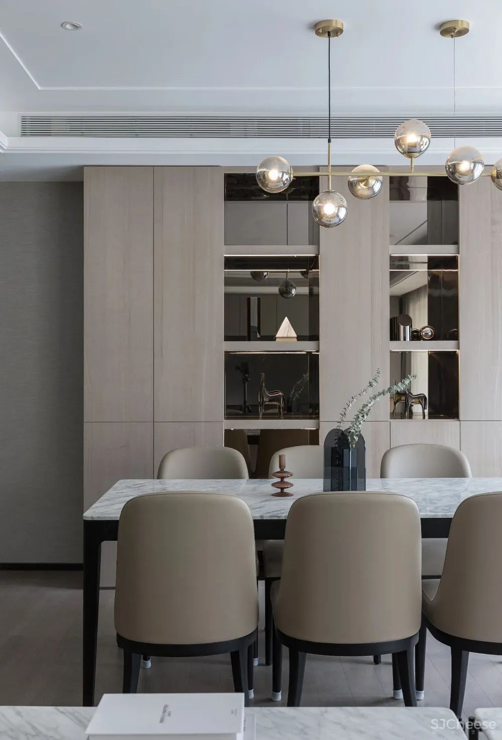 建筑师与老师的190㎡叠墅,一家四口,简单黑白灰,打造极简品质空间。