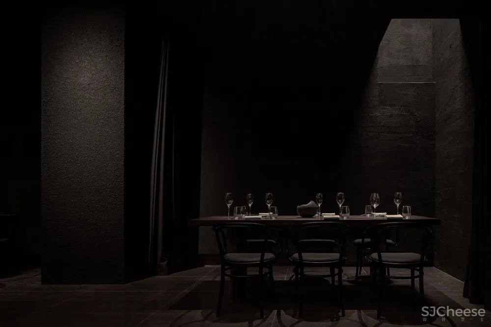 这样的餐厅设计,太有格调了!