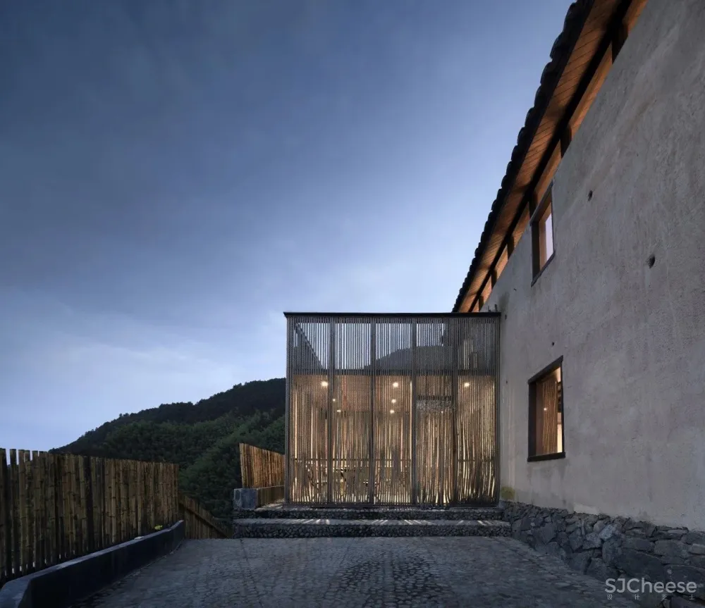 乡建如何不落俗套?15个最佳乡村建筑!